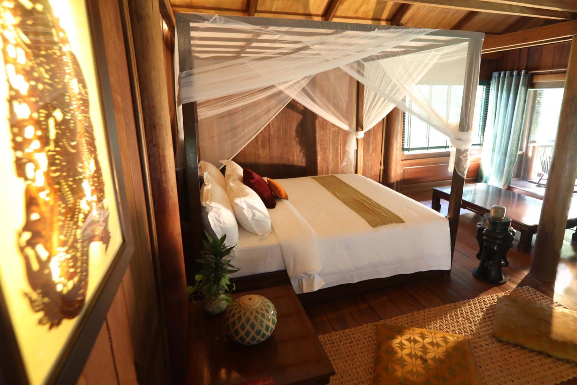 Devi Kampot Resort At Phum Кампот Экстерьер фото
