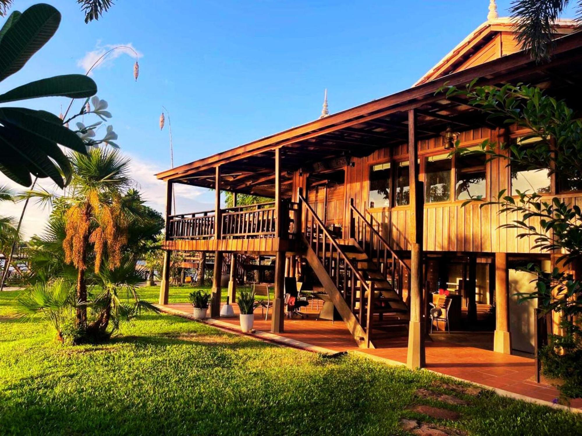Devi Kampot Resort At Phum Кампот Экстерьер фото