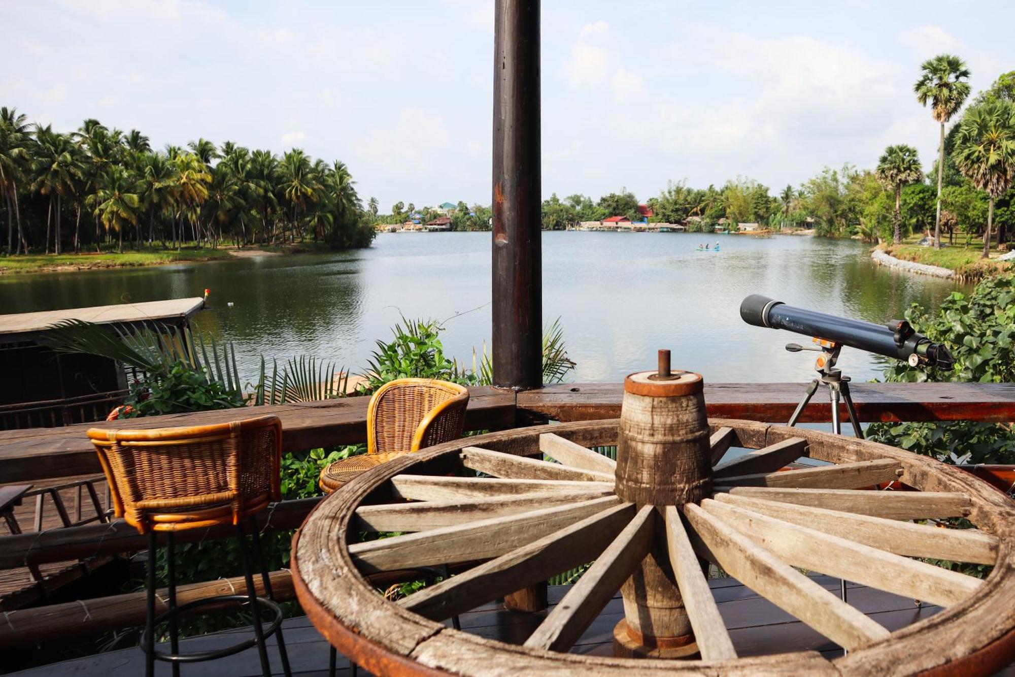 Devi Kampot Resort At Phum Кампот Номер фото
